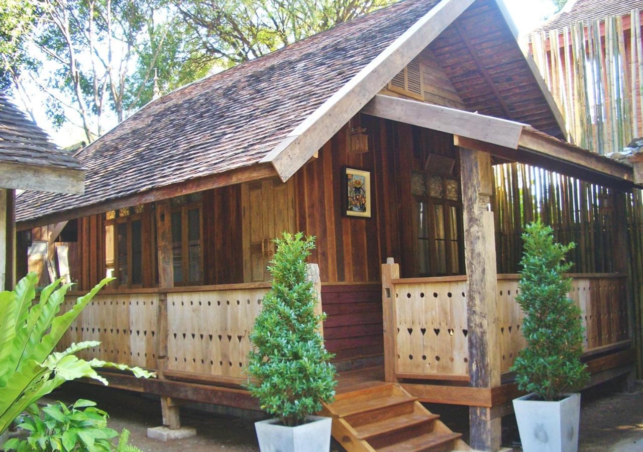 Tanita House Bed and Breakfast Chiang Mai Esterno foto