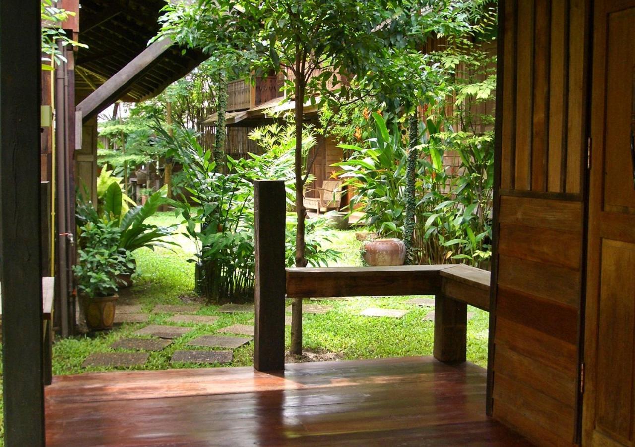 Tanita House Bed and Breakfast Chiang Mai Esterno foto